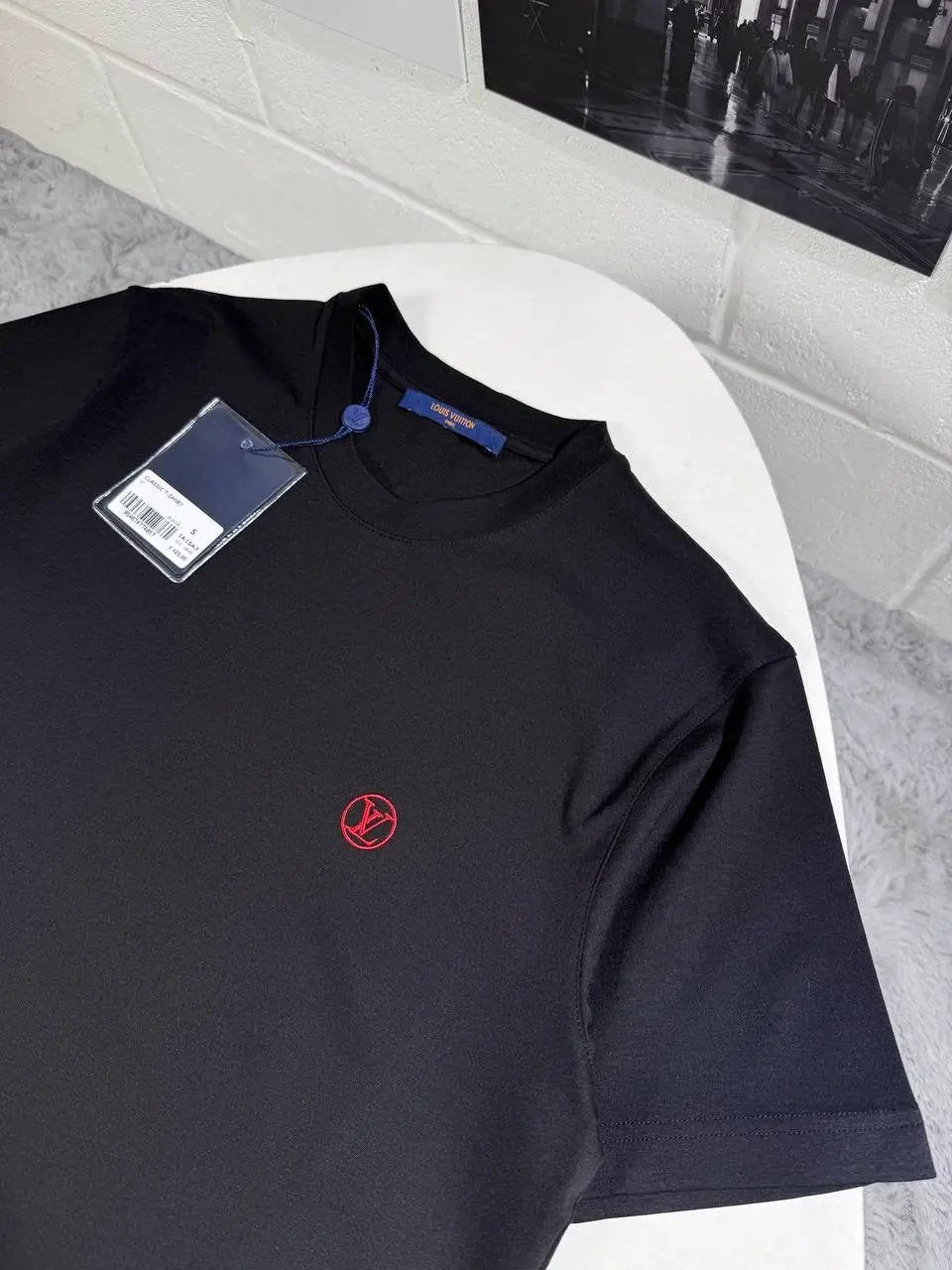 LVE LOGO TSHIRT by Stock supplier