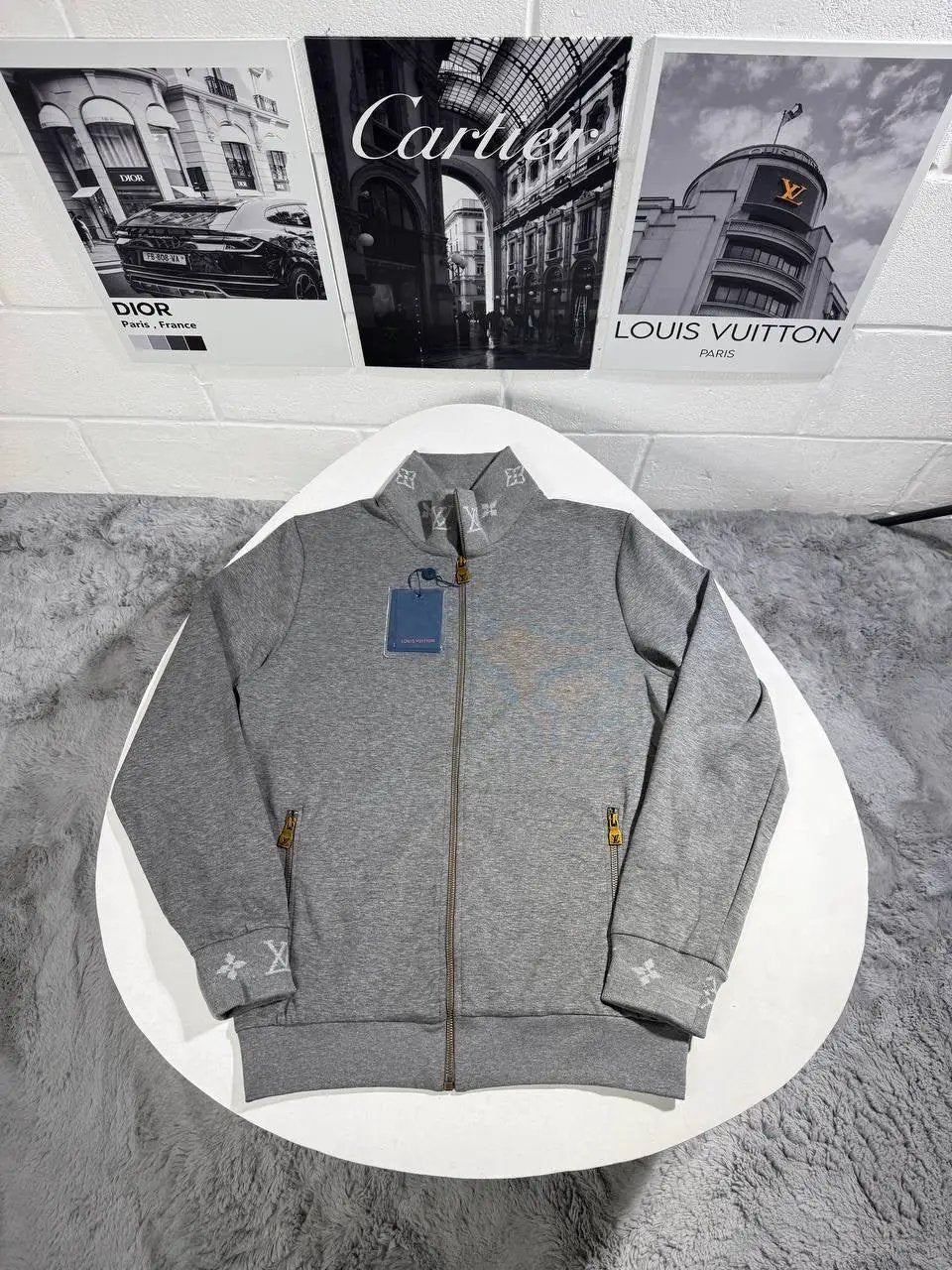 LVE FULL TRACKSUIT Stock supplier