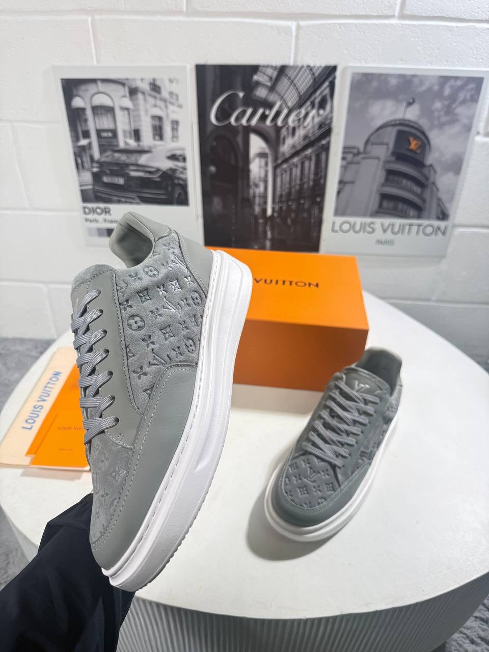 LVE BEVERLY HILL TRAINERS