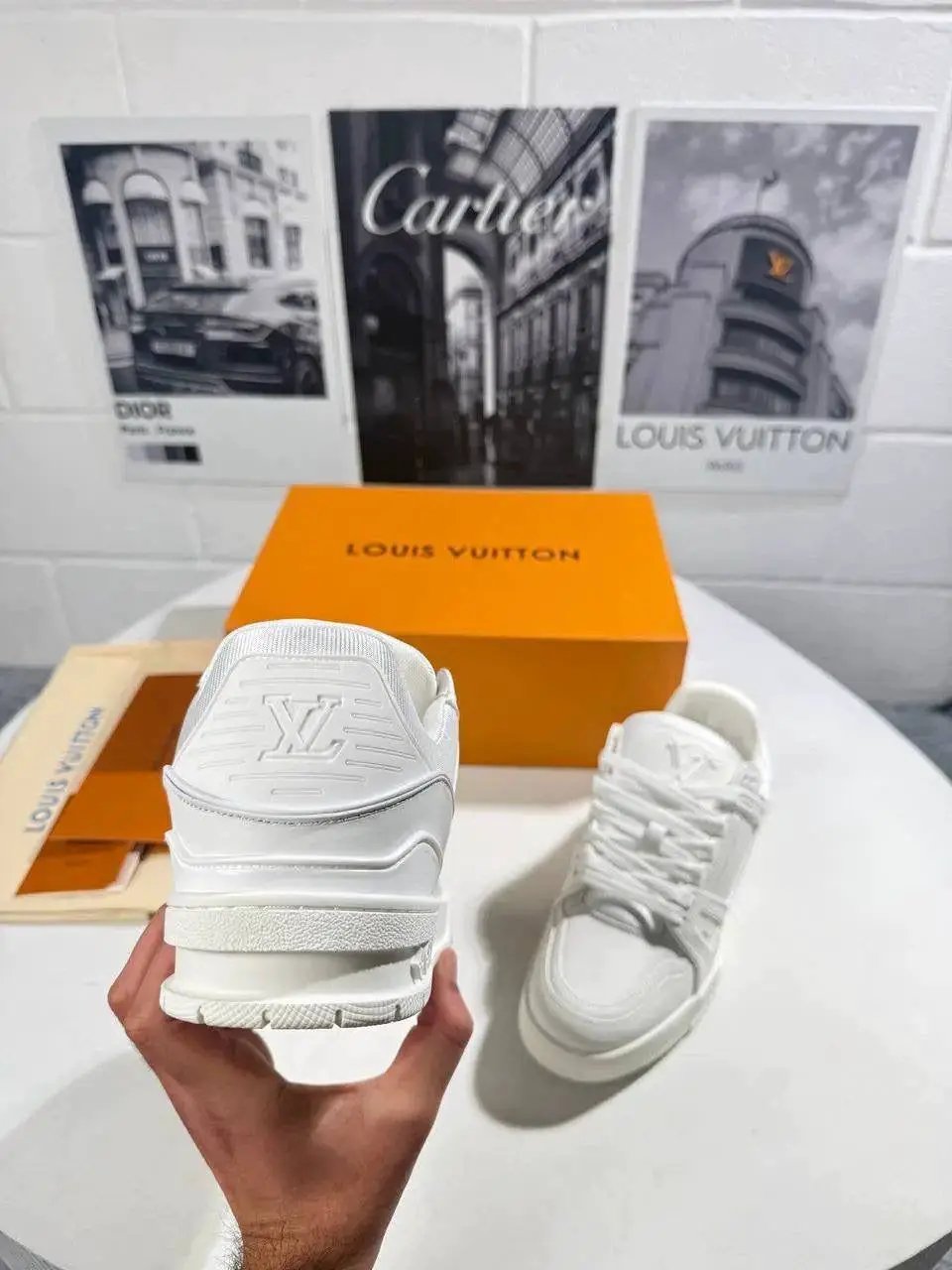 LVE FULL WHITE TRAINERS Stock supplier