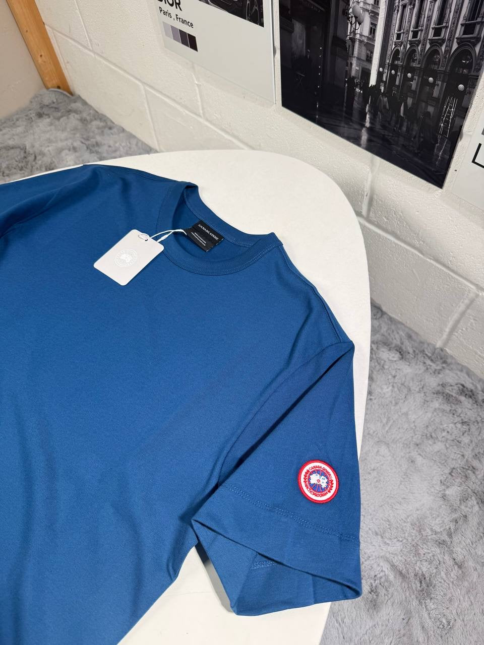 CG TEE RED BADGE