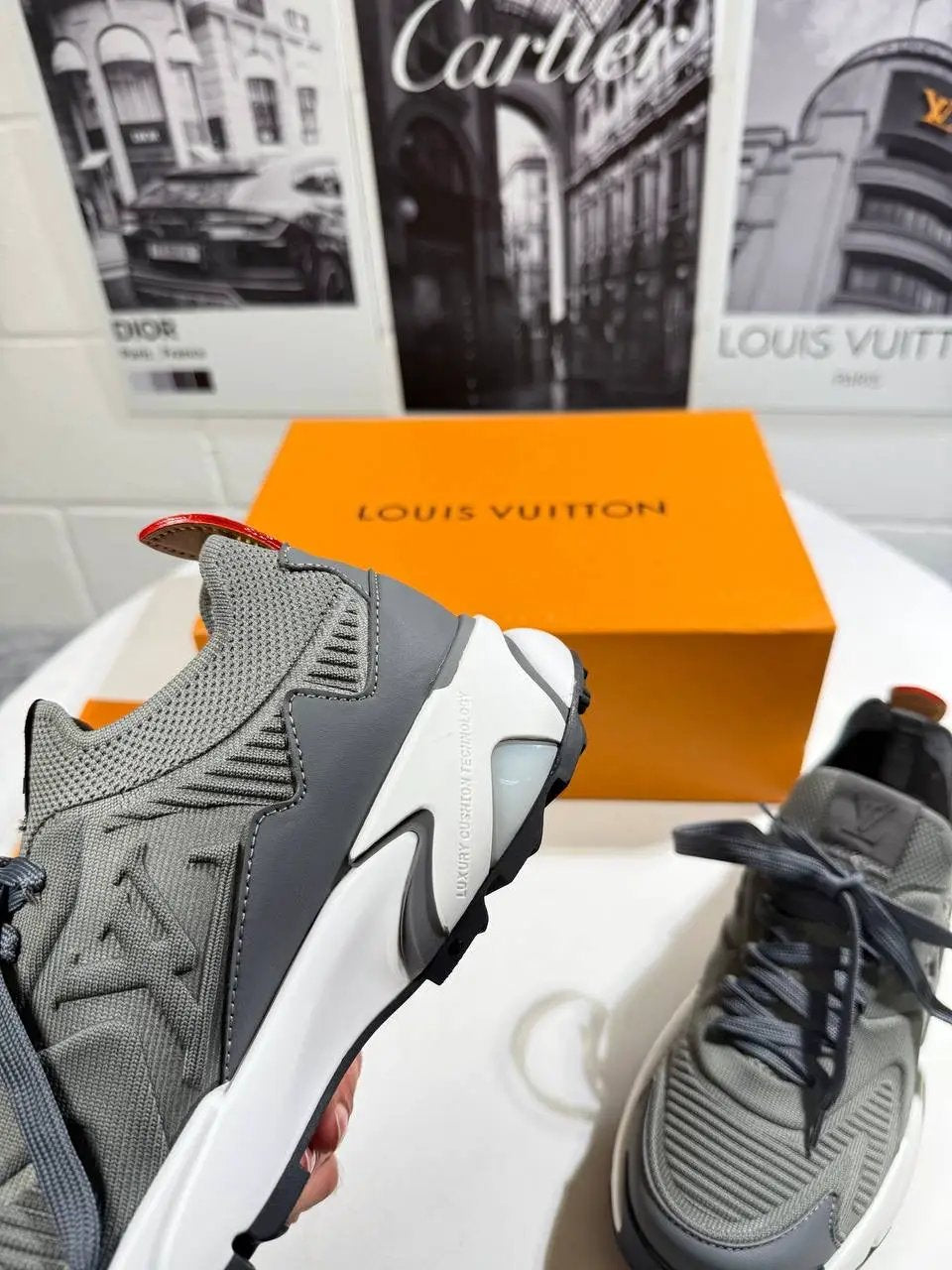 LVE TATIC TRAINERS (pre-order) by Stock supplier