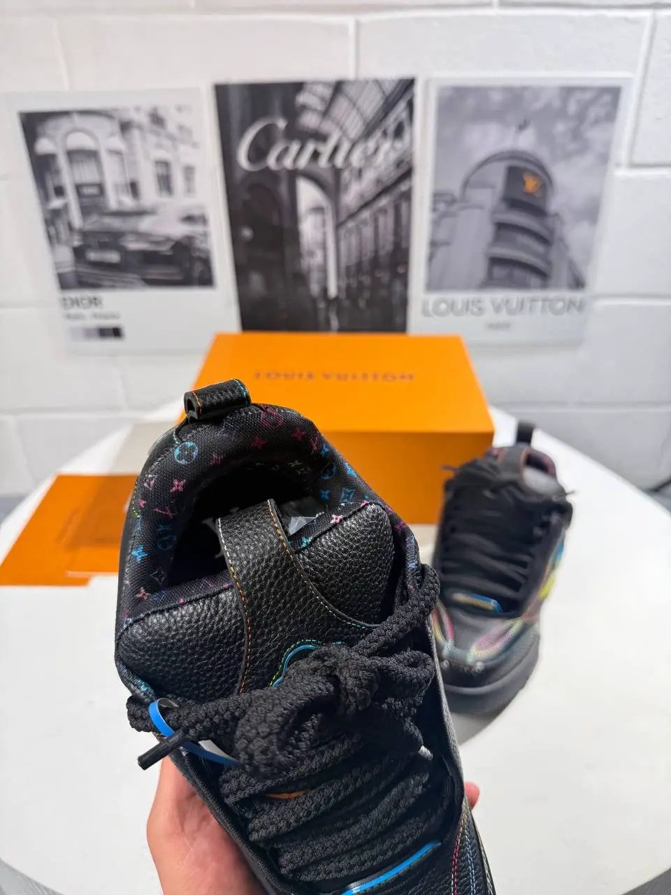 LVE SKATES LUXURY MONOGRAM by Stock supplier