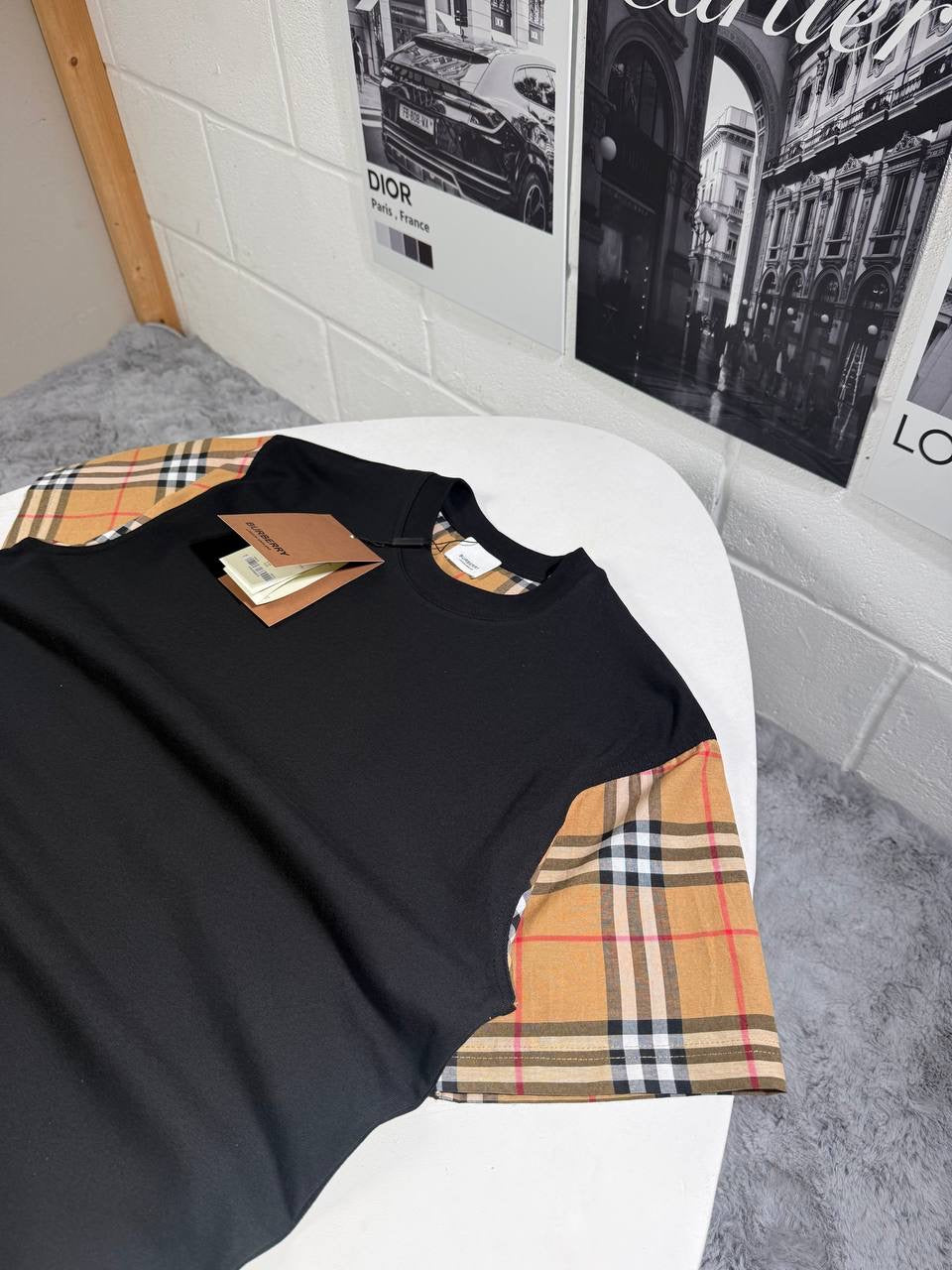 BURB T SHIRT