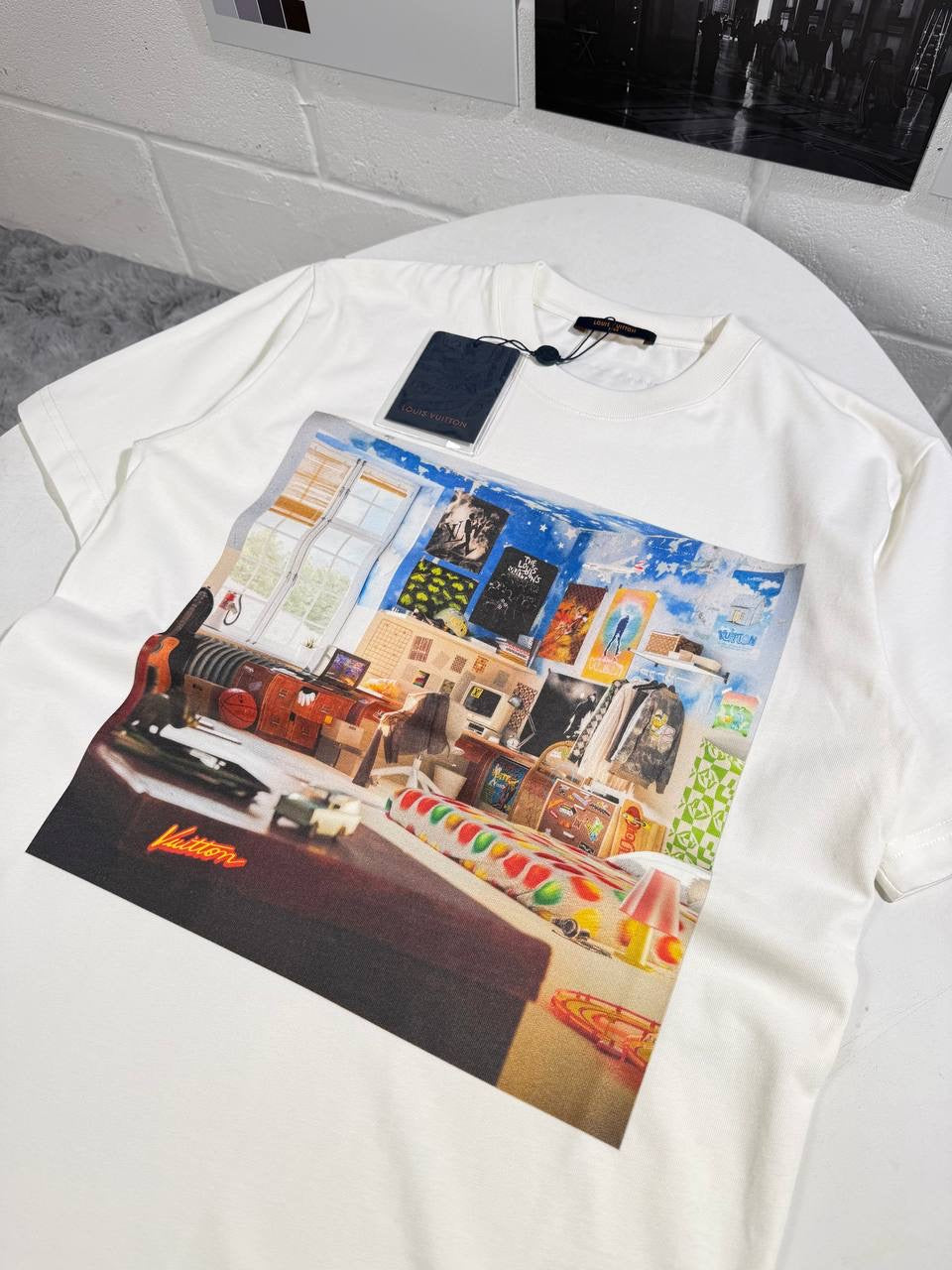 LVE GRAPHIC TSHIRT