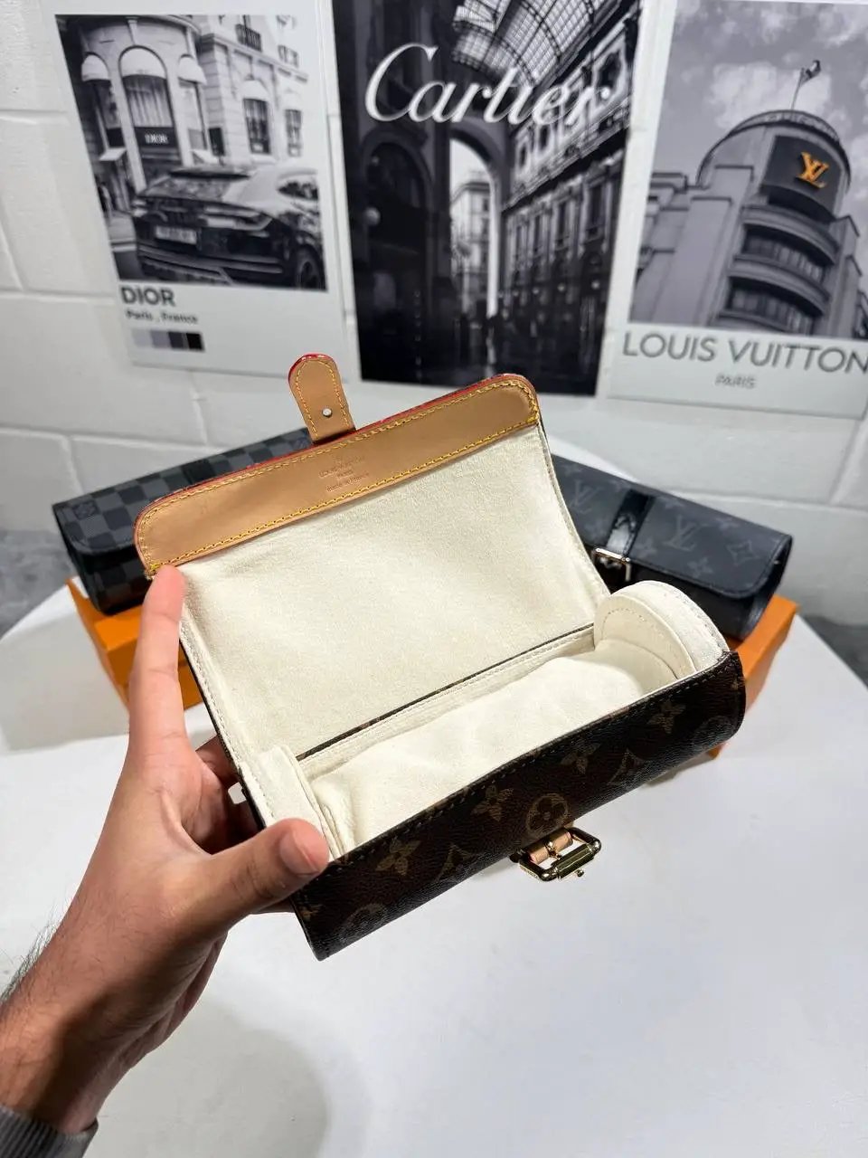 LVE WATCH CASE by Stock supplier
