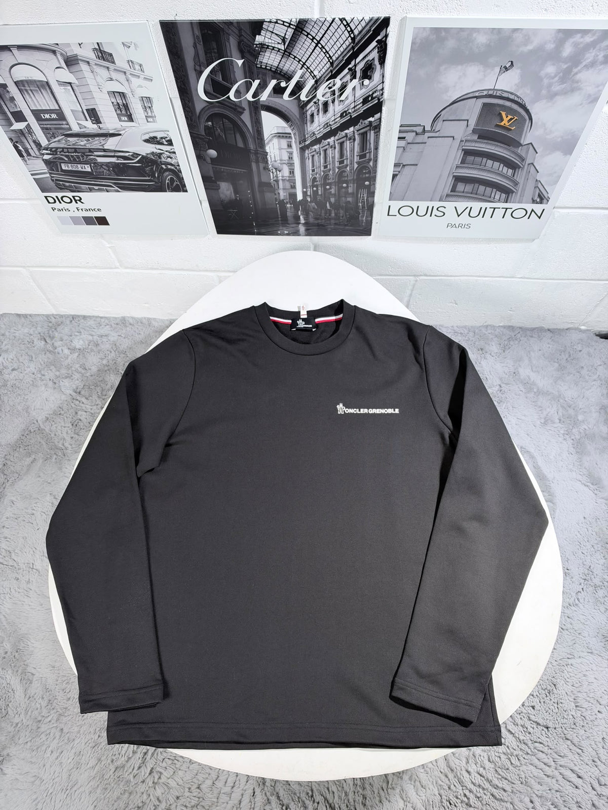 MNCLR SWEATSHIRT