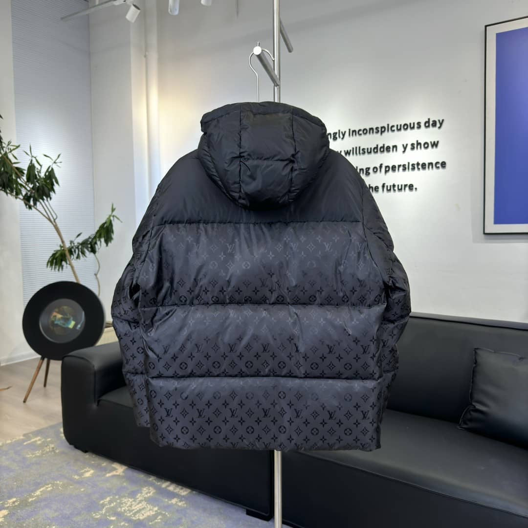 LVE MONOGRAM JACKET