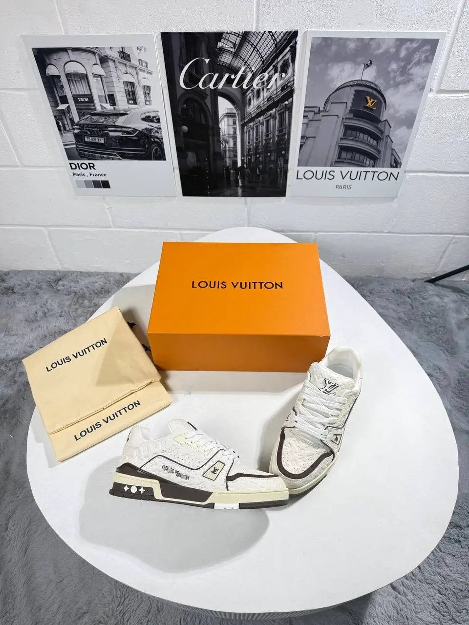 LVE TRAINERS WHITE&BROWN by Stock supplier