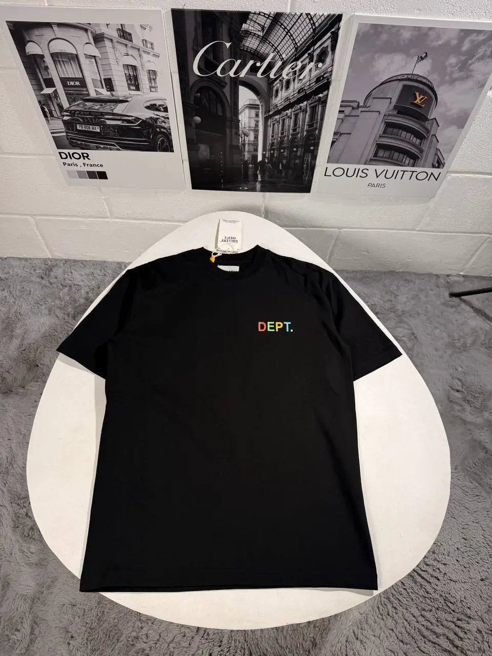 GALLERY D. TSHIRT Stock supplier