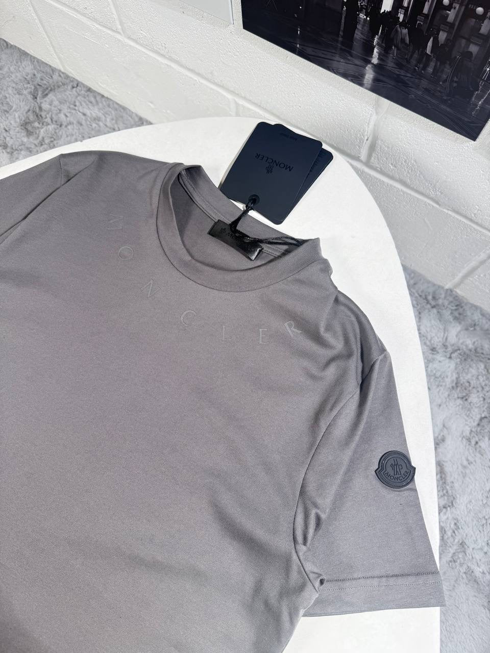 MNCLR NECK LOGO TSHIRT