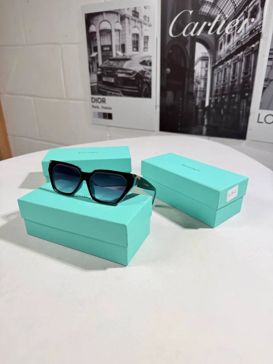 TIFFY SUNGLASSES WOMEN BLUE LENSE by Stock supplier