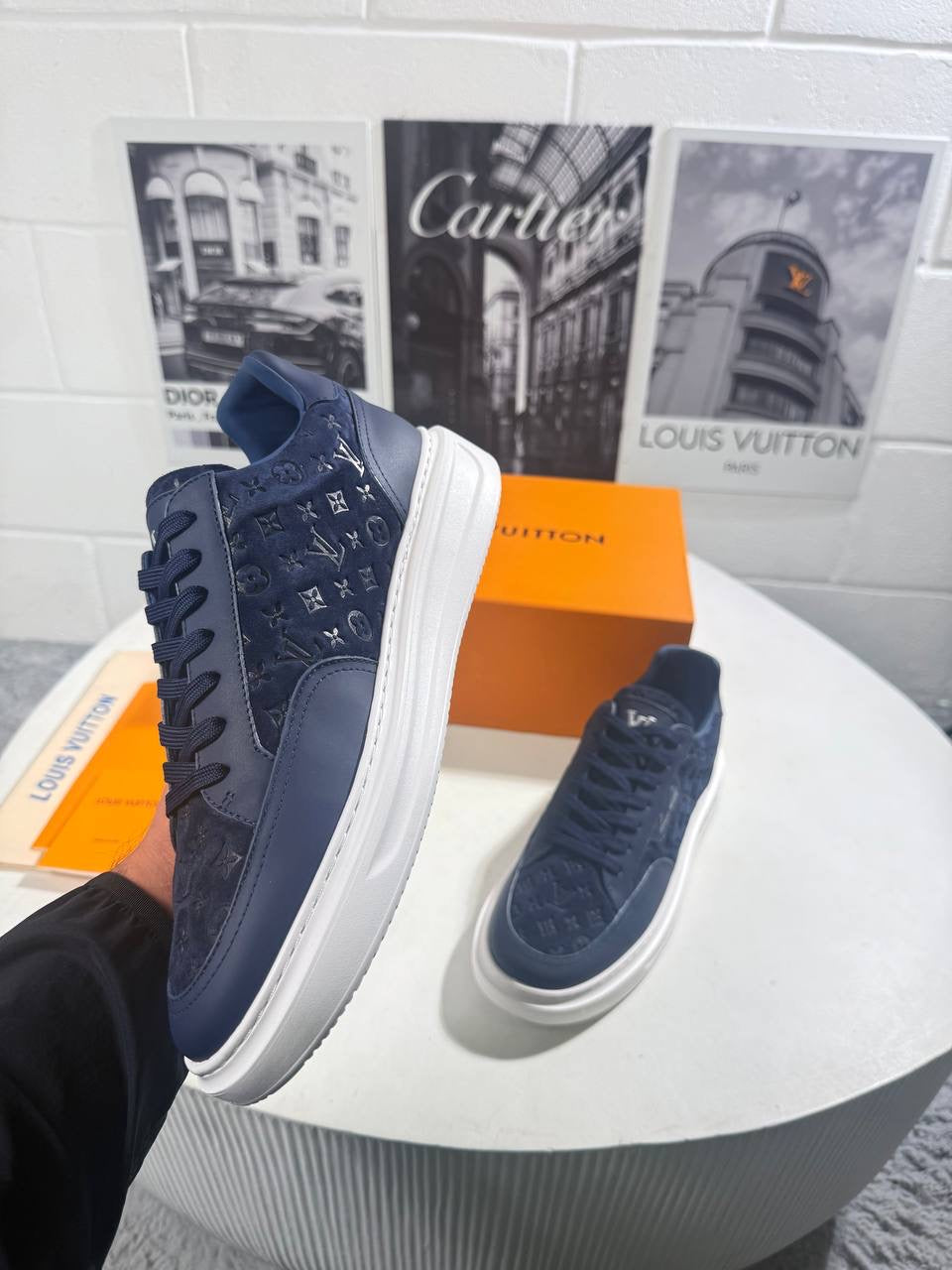 LVE BEVERLY HILL TRAINERS