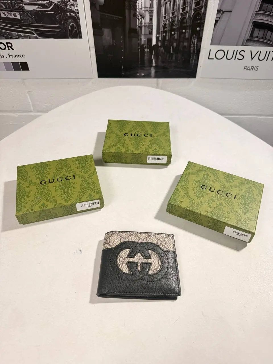 UCCI WALLET MENS Stock supplier