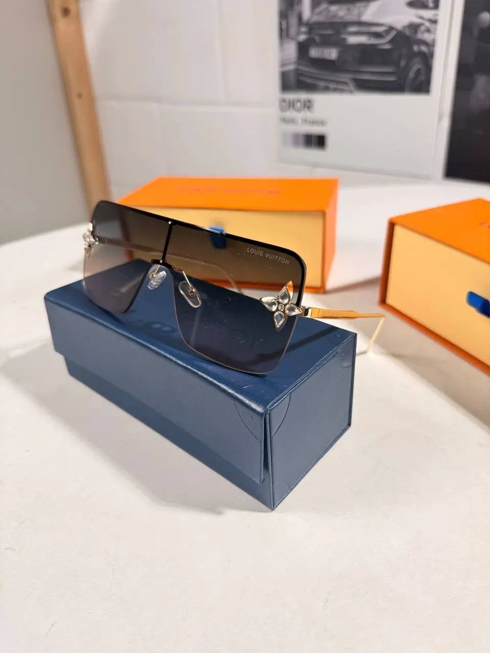 LVE STAR SUNGLASSES Stock supplier