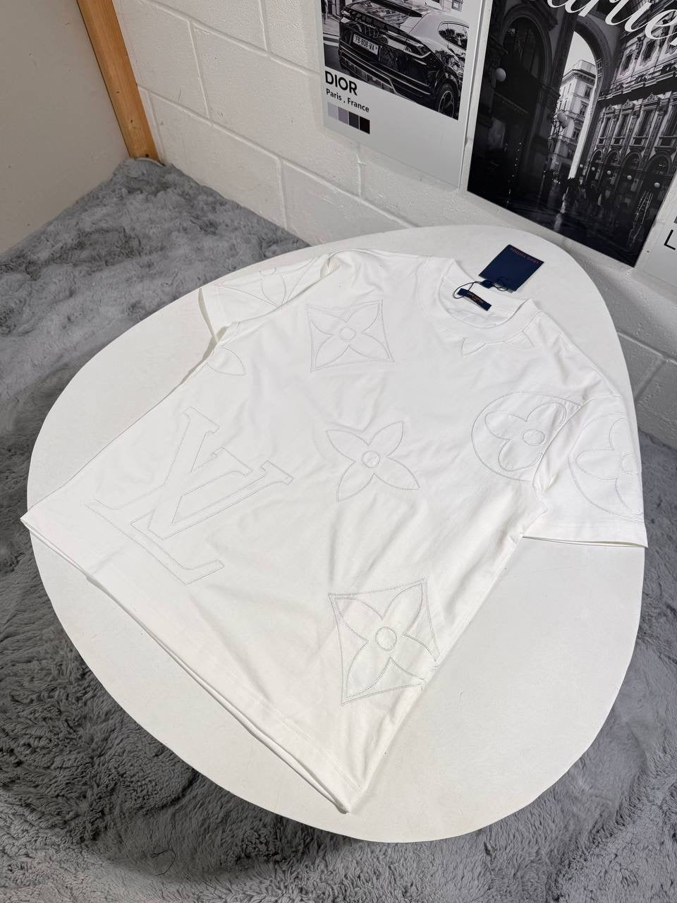 LVE MONOGRAM TSHIRT