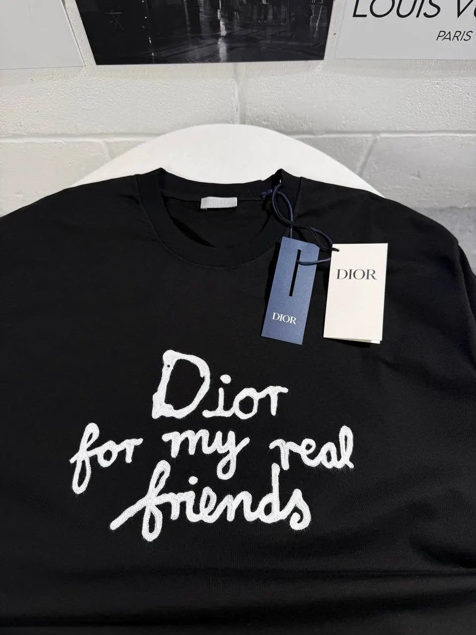 IOR WRITING EMBROIDERY TSHIRT by Stock supplier