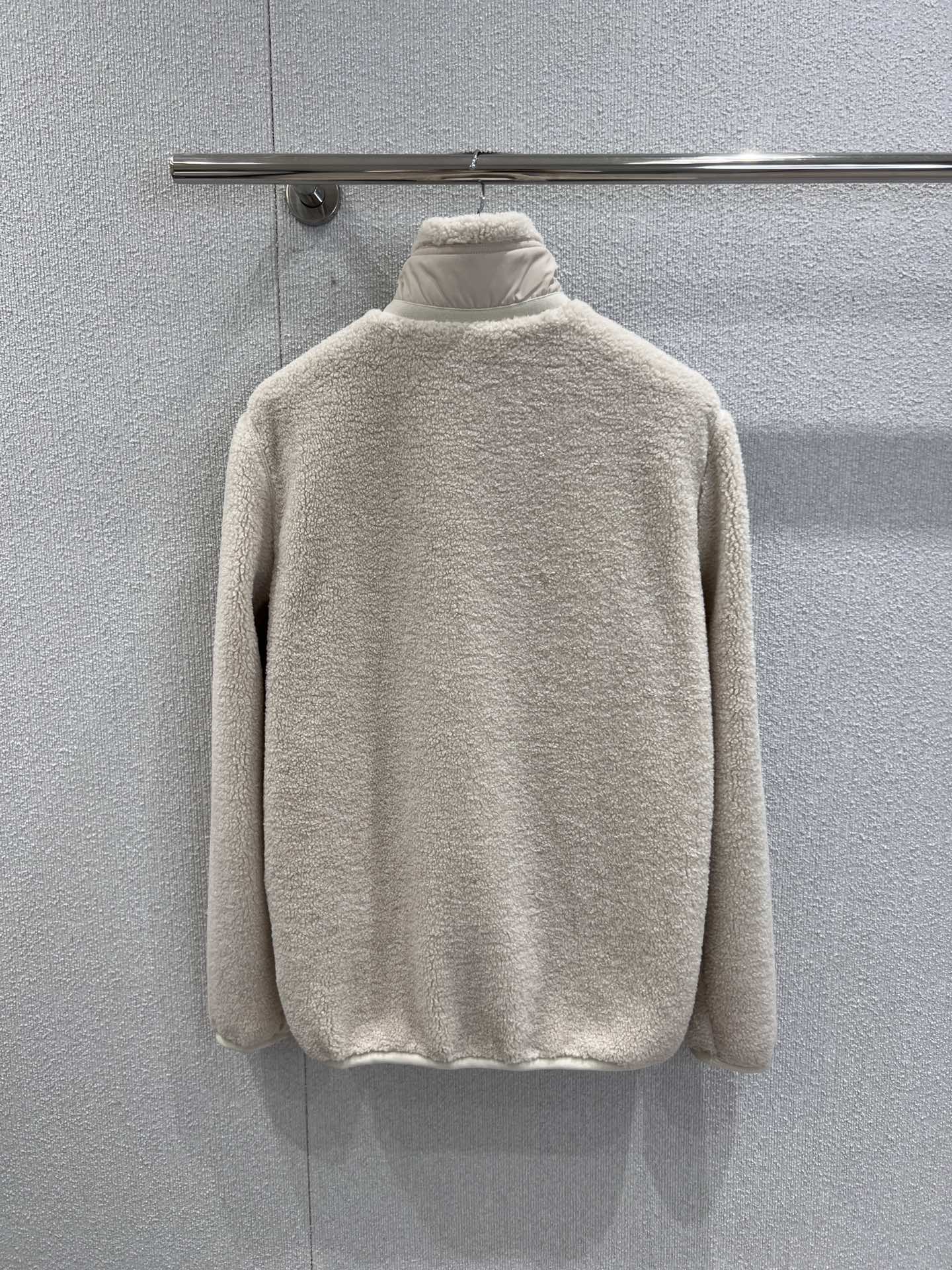 MNC TEDDY ZIP UP (pre-order)