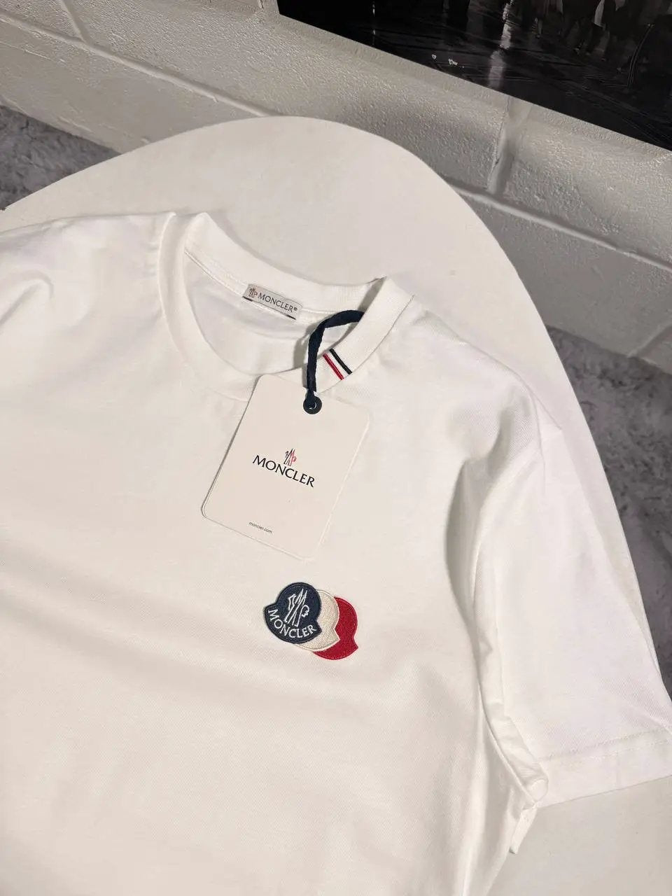 MNC LOGO T SHIRT Stock supplier