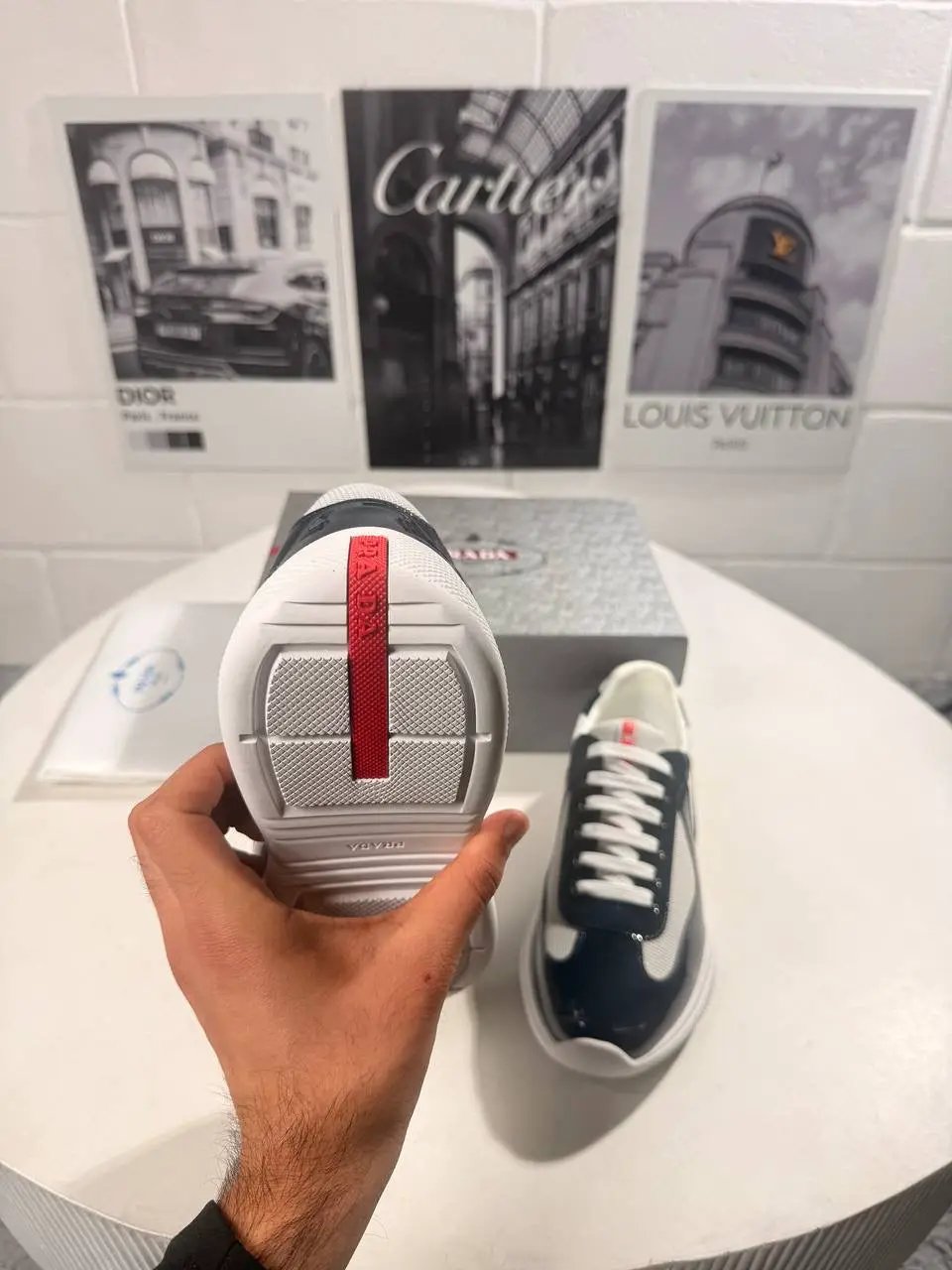 RADA CUPS WHITE AND NAVY Stock supplier