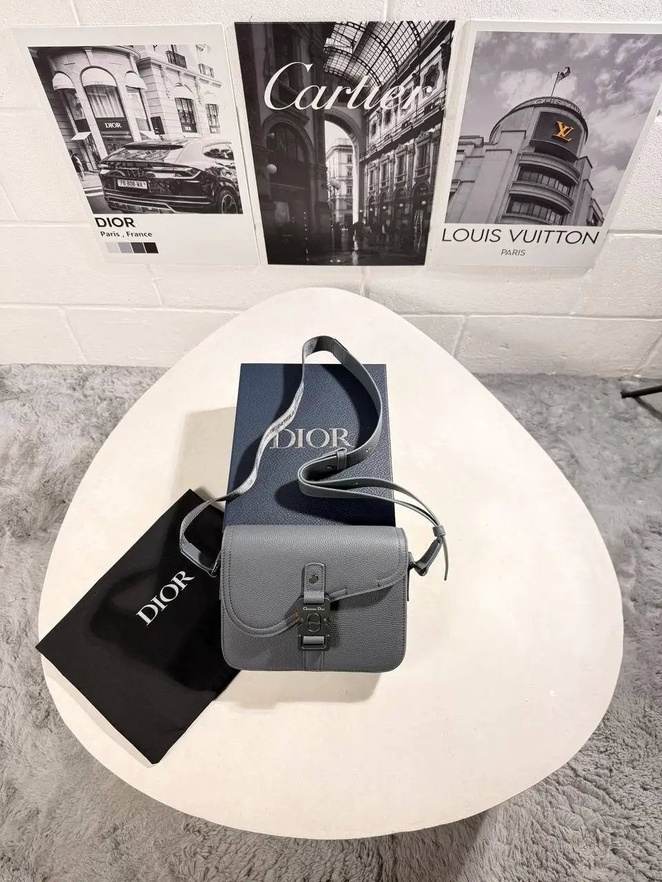 IOR SADDLE MESSENGER BAG Stock supplier