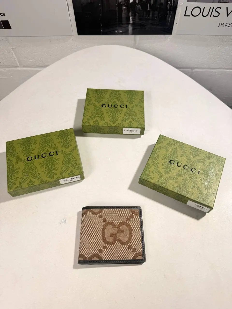 UCCI WALLET MENS Stock supplier