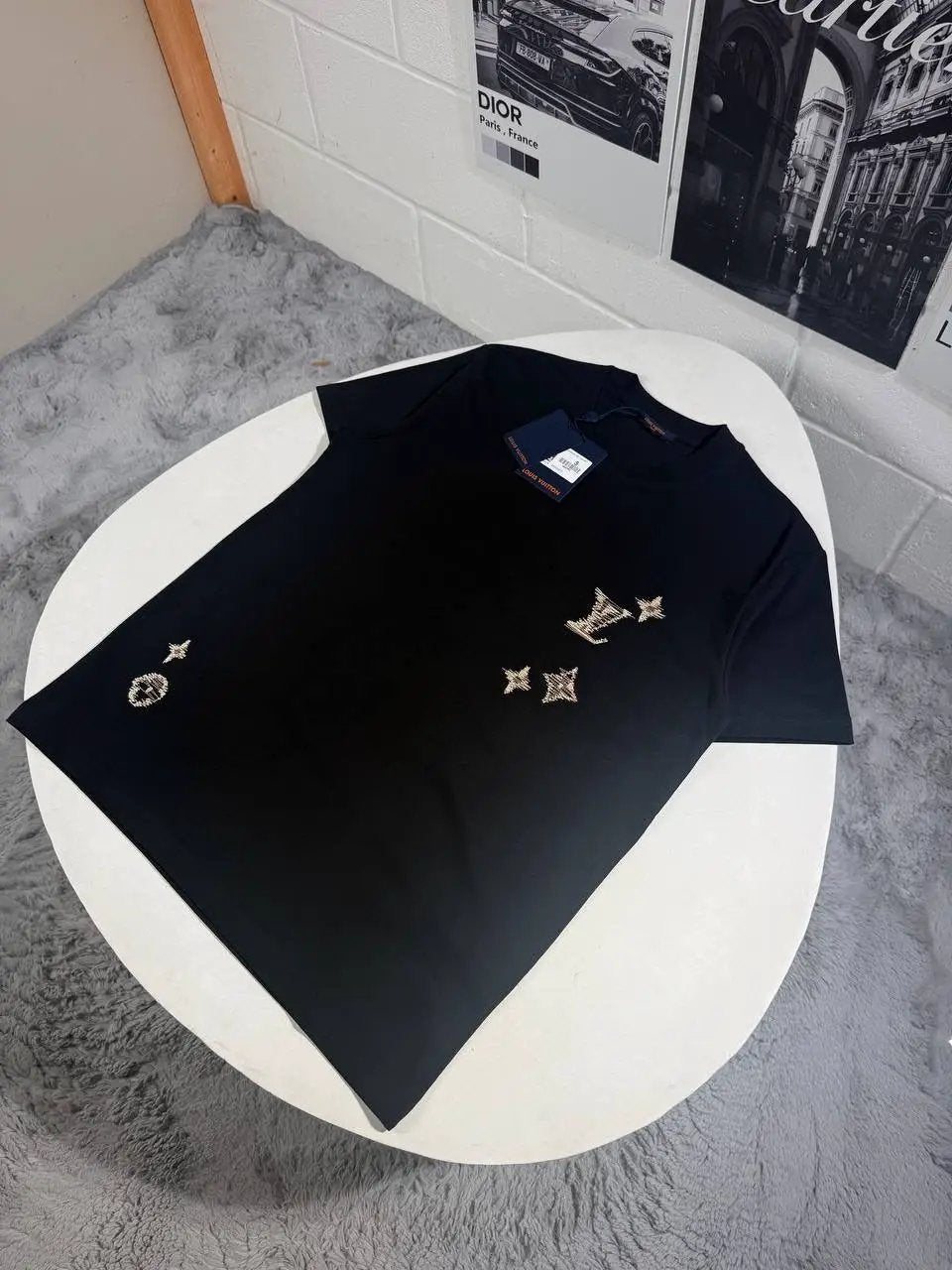 LVE LOGO TSHIRT by Stock supplier