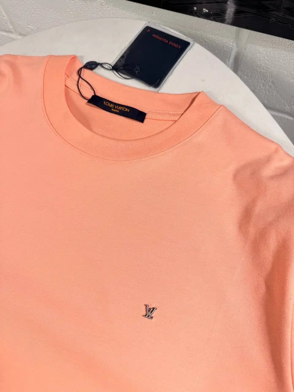 LVE LOGO TSHIRT Stock supplier