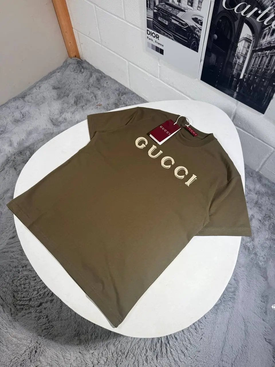 UCCI EMBROIDERY TSHIRT by Stock supplier
