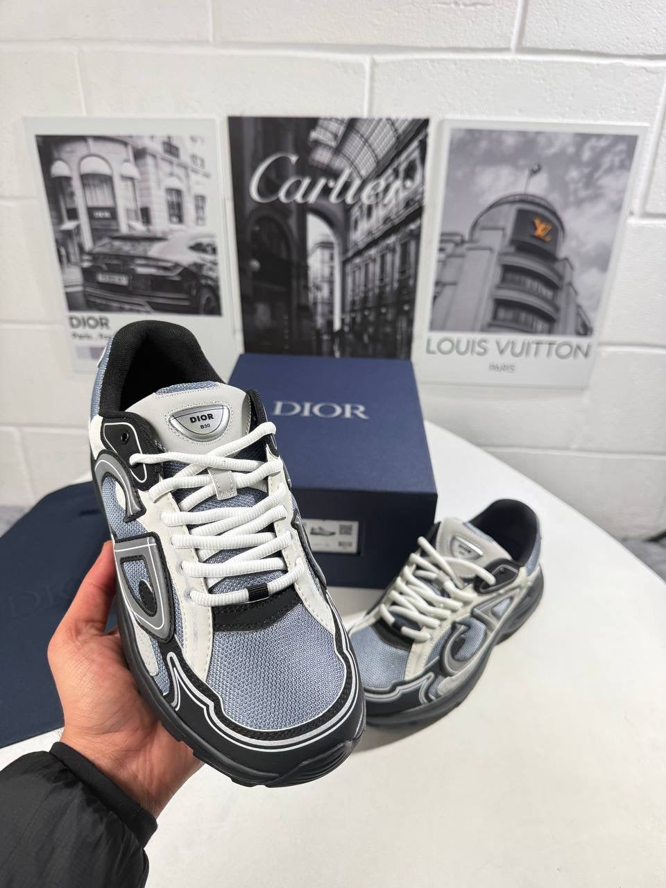 B30 GREY MESH