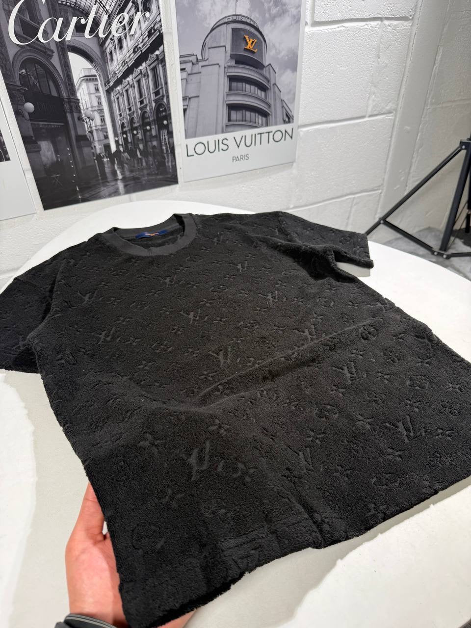 LVE TOWEL TSHIRT