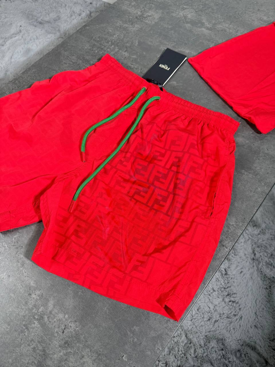 FND SHORTS RED Stock supplier
