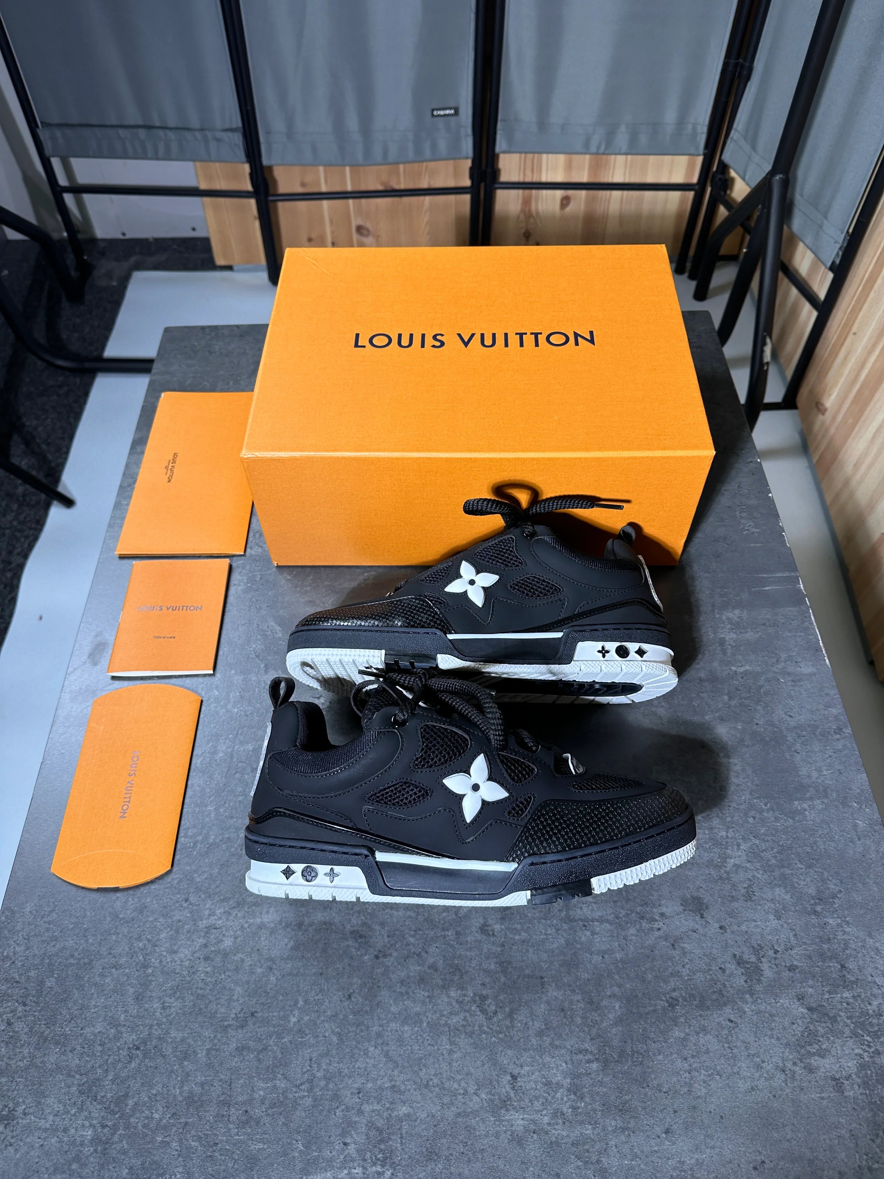 Louis Vuitton skates trainers black
