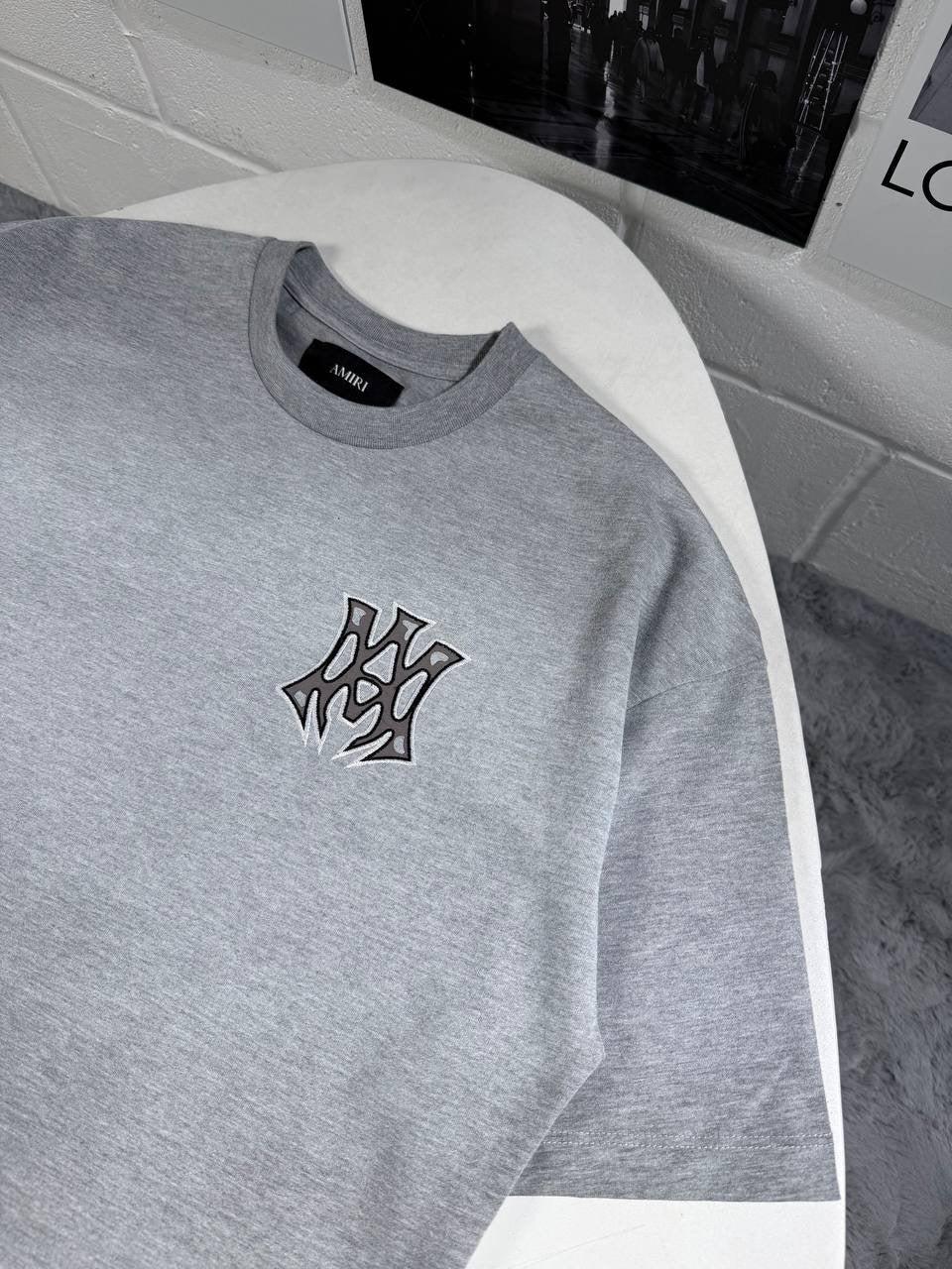 MIRI EMBROIDERED TSHIRT