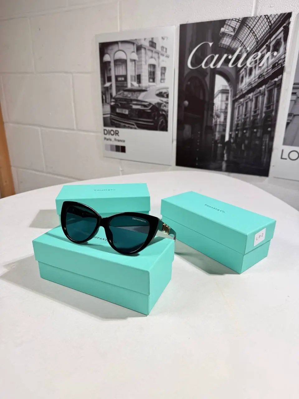 TIFFY SUNGLASSES WOMEN LOGO by Stock supplier