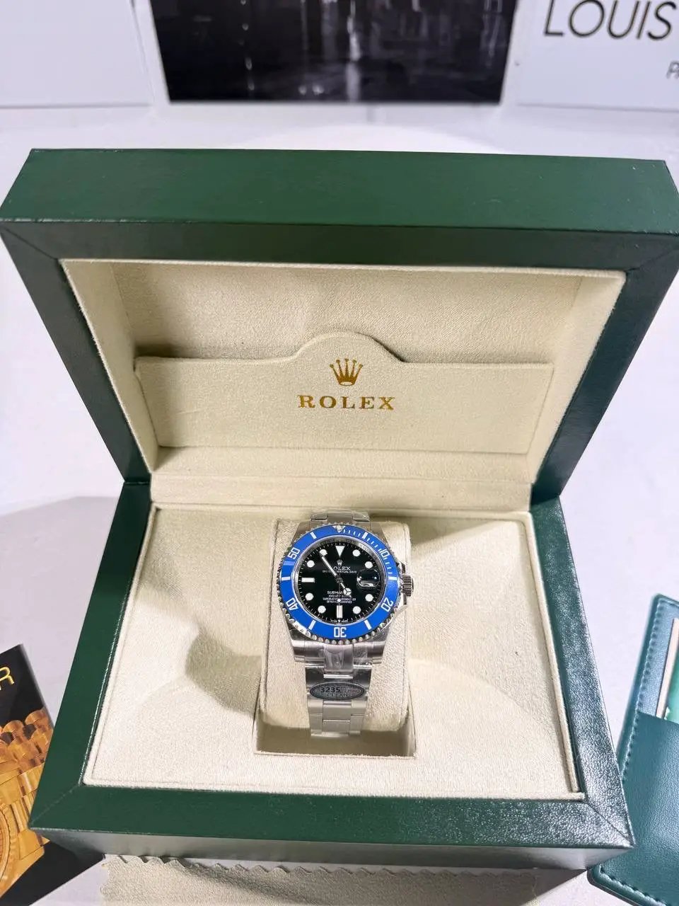 SUBMARINER DATE SMURF WATCH Stock supplier