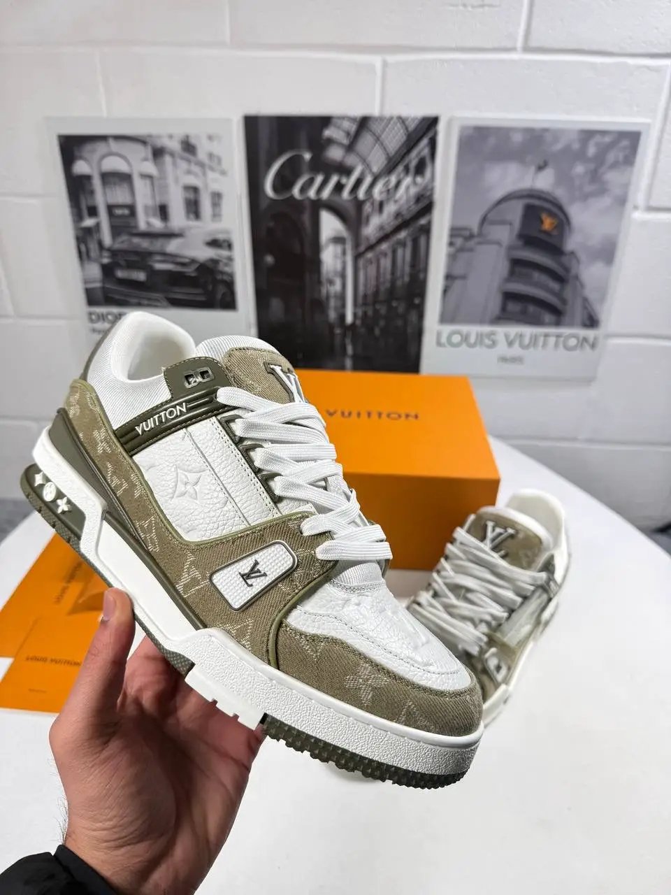 LVE TRAINERS BEIGE by Stock supplier
