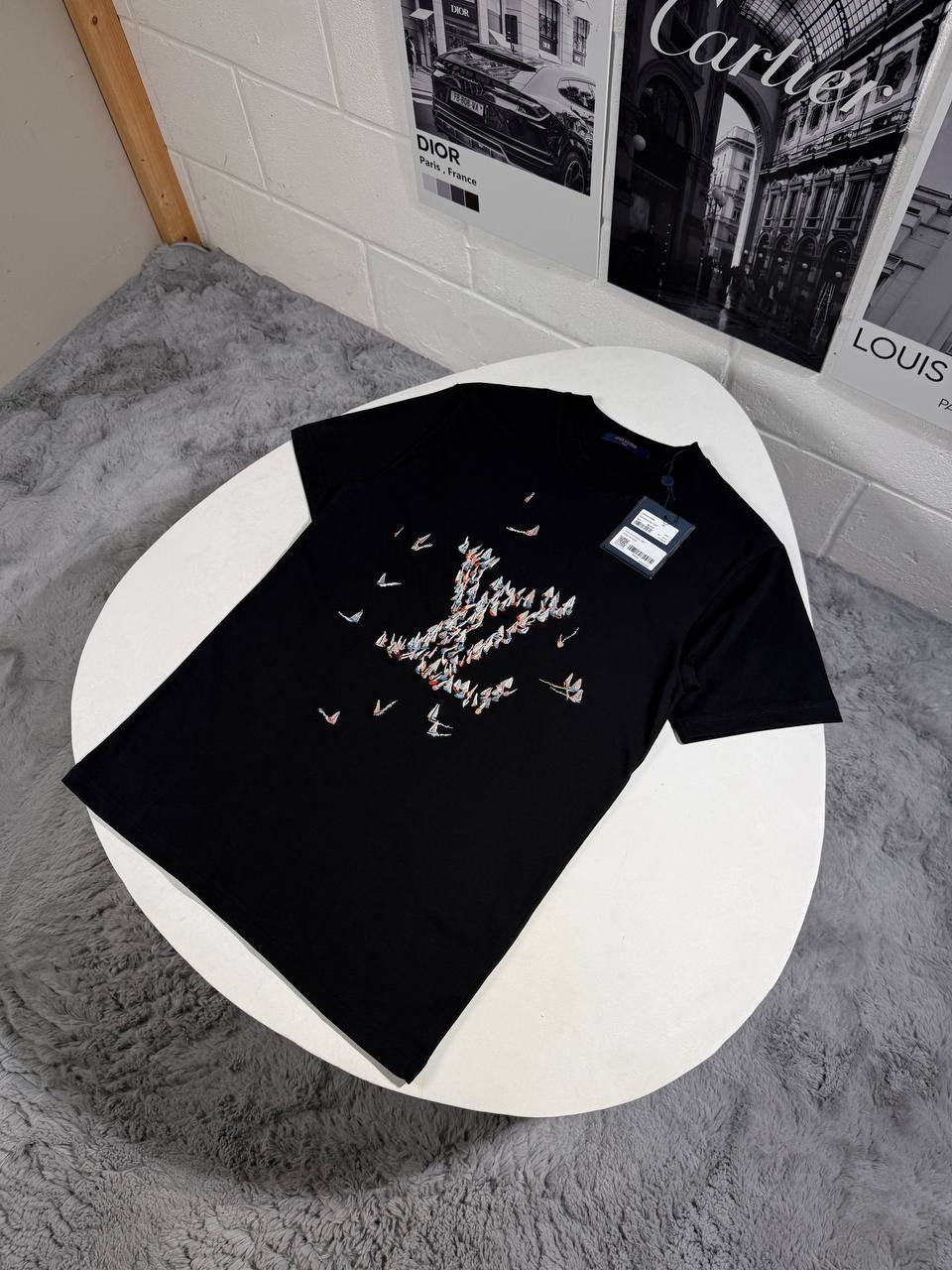 LVE EMBROIDERED T SHIRT