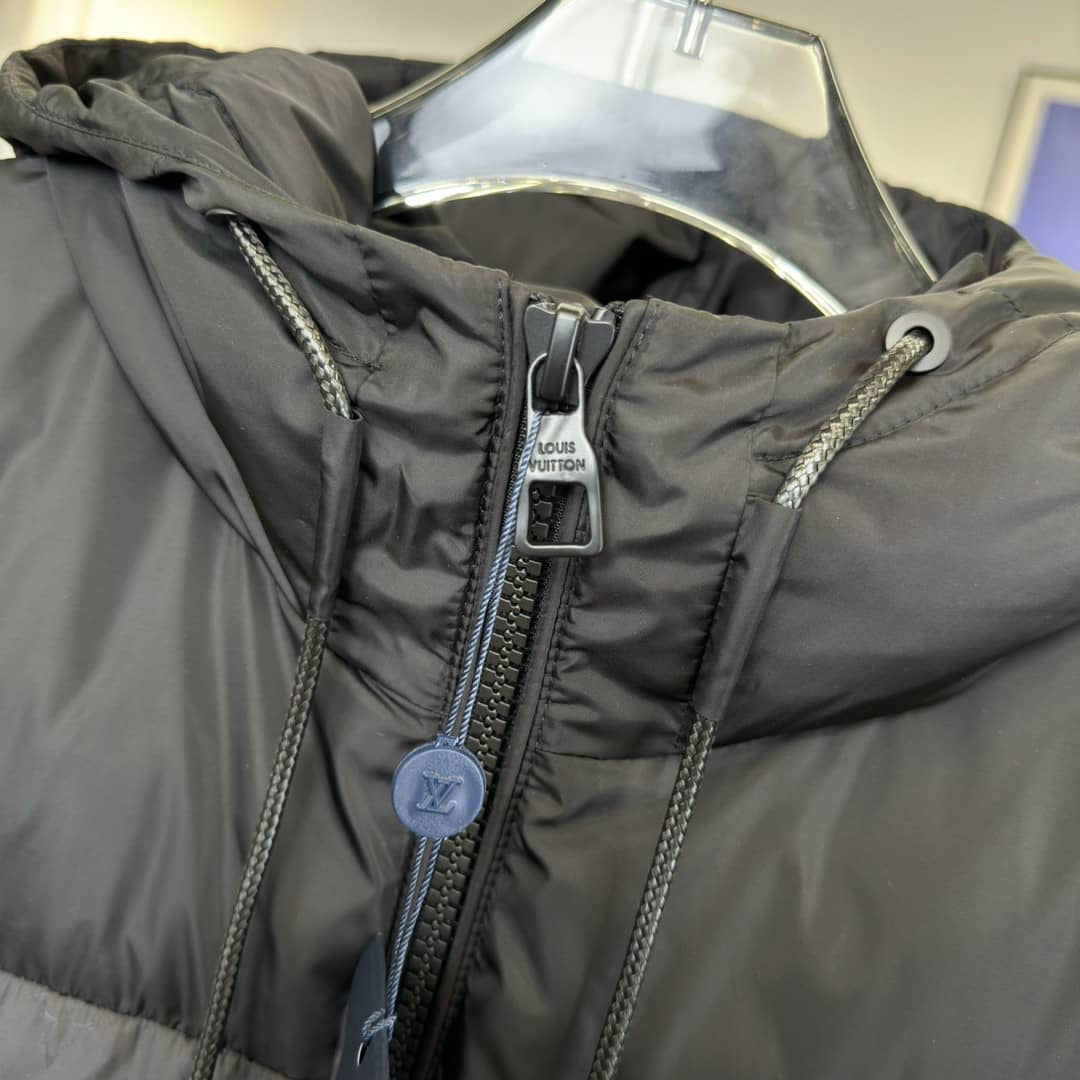 LVE MONOGRAM JACKET
