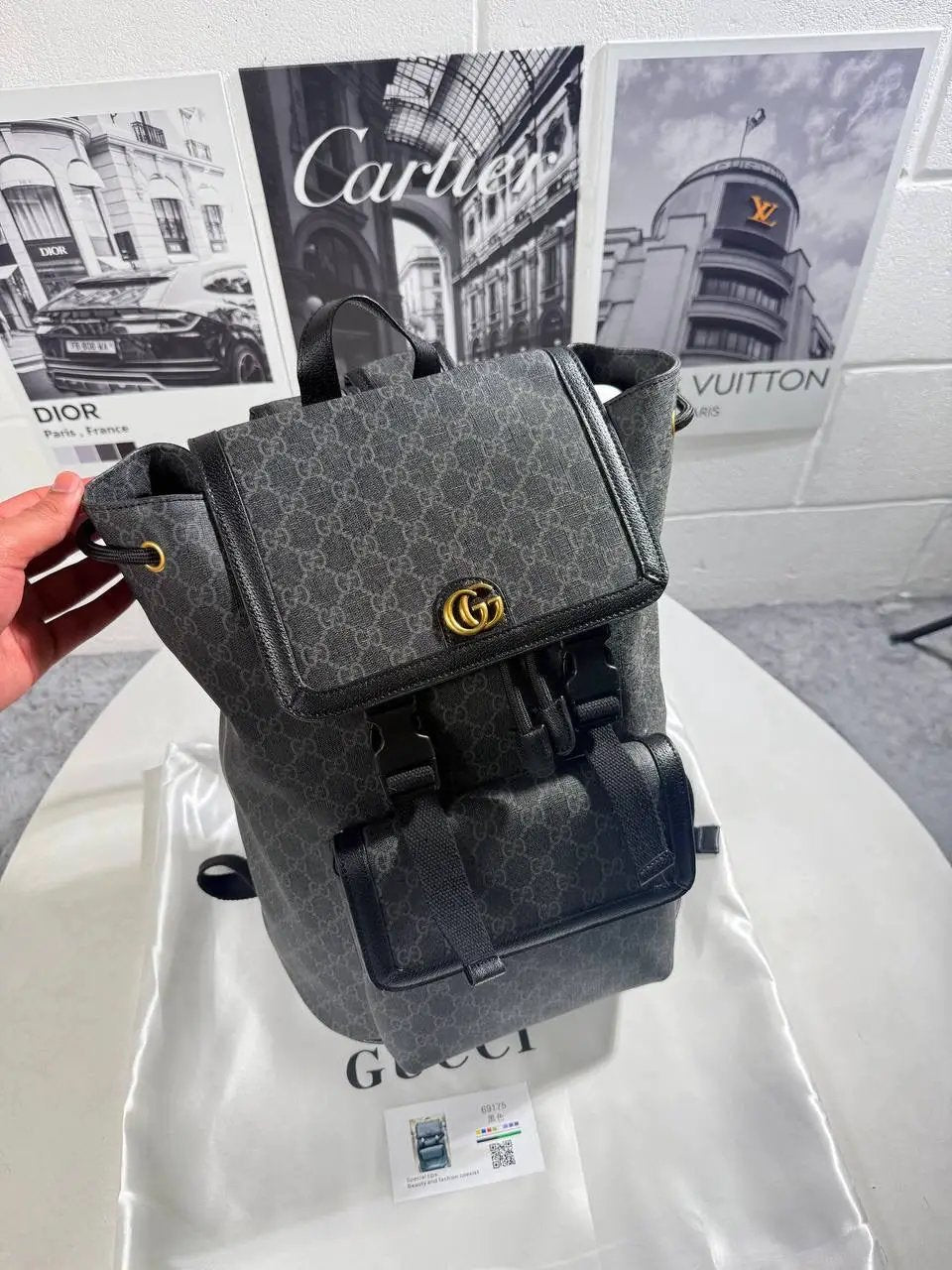 UCCI LEATHER BACKPACK