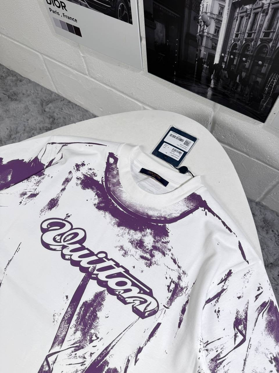 LVE OVERPRINTED TEE