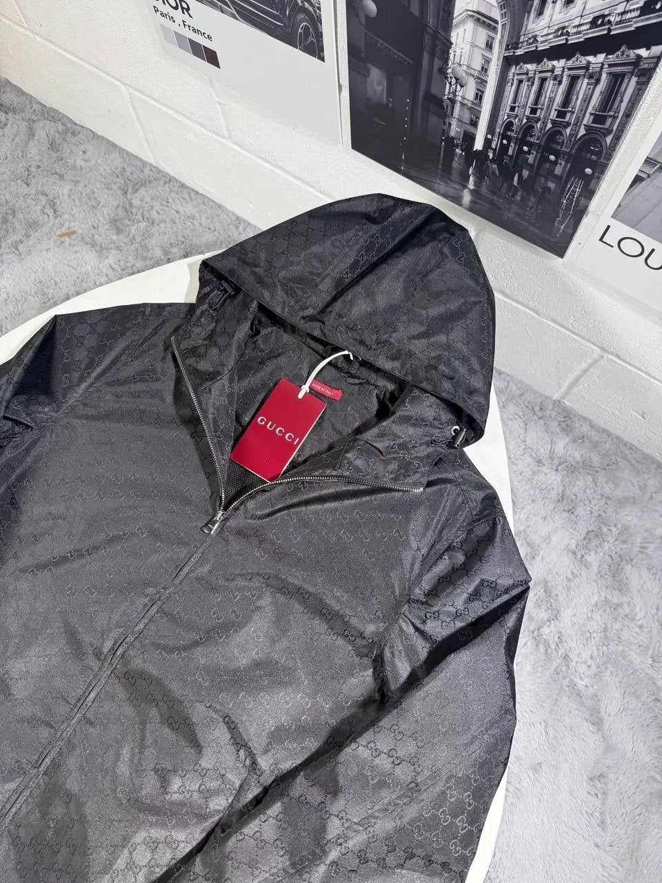UCCI WINDBREAKER BLACK by Stock supplier