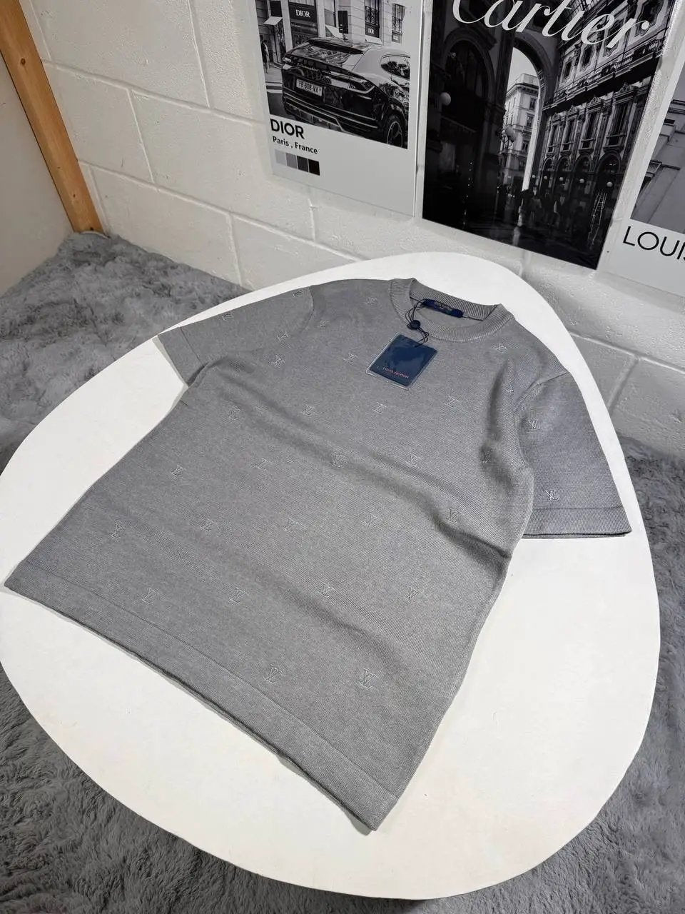 LVE LOGO PRINT TEE by Stock supplier