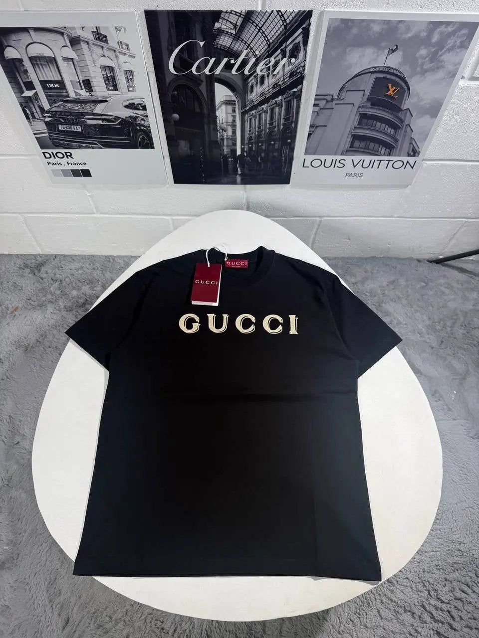 UCCI EMBROIDERY TSHIRT by Stock supplier
