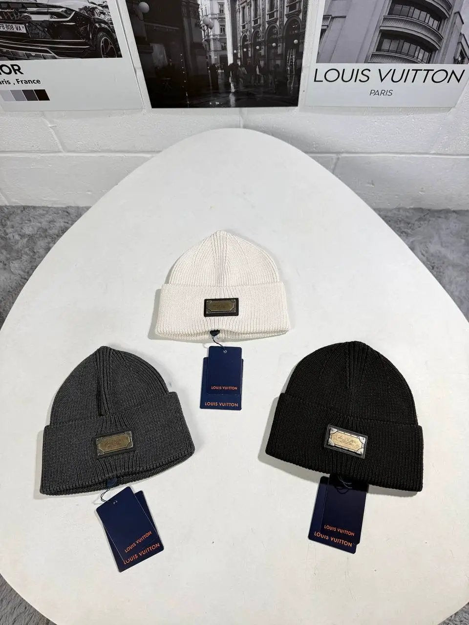 LVE METAL BADGE BEANIE by Stock supplier