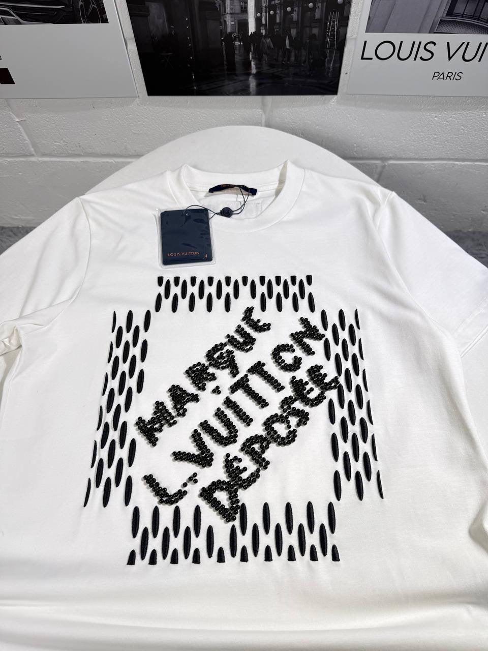 LVE SIGN TSHIRT