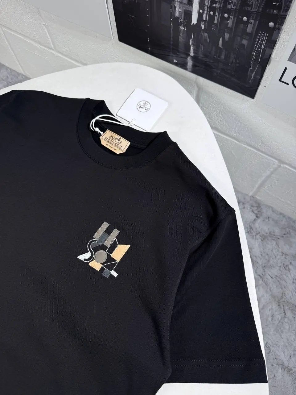 HRM T SHIRT BLACK by Stock supplier