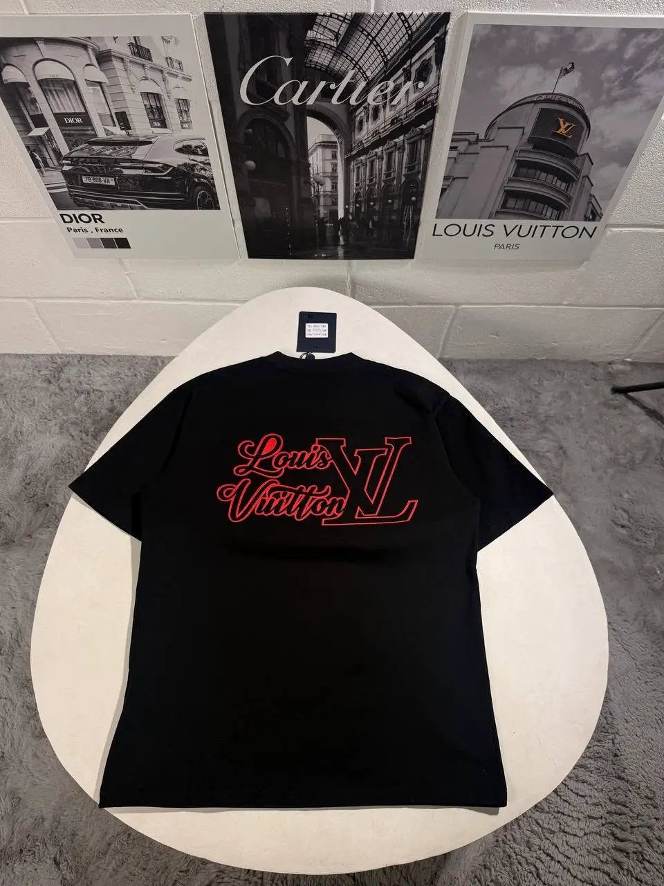 LVE RED LOGO TSHIRT Stock supplier