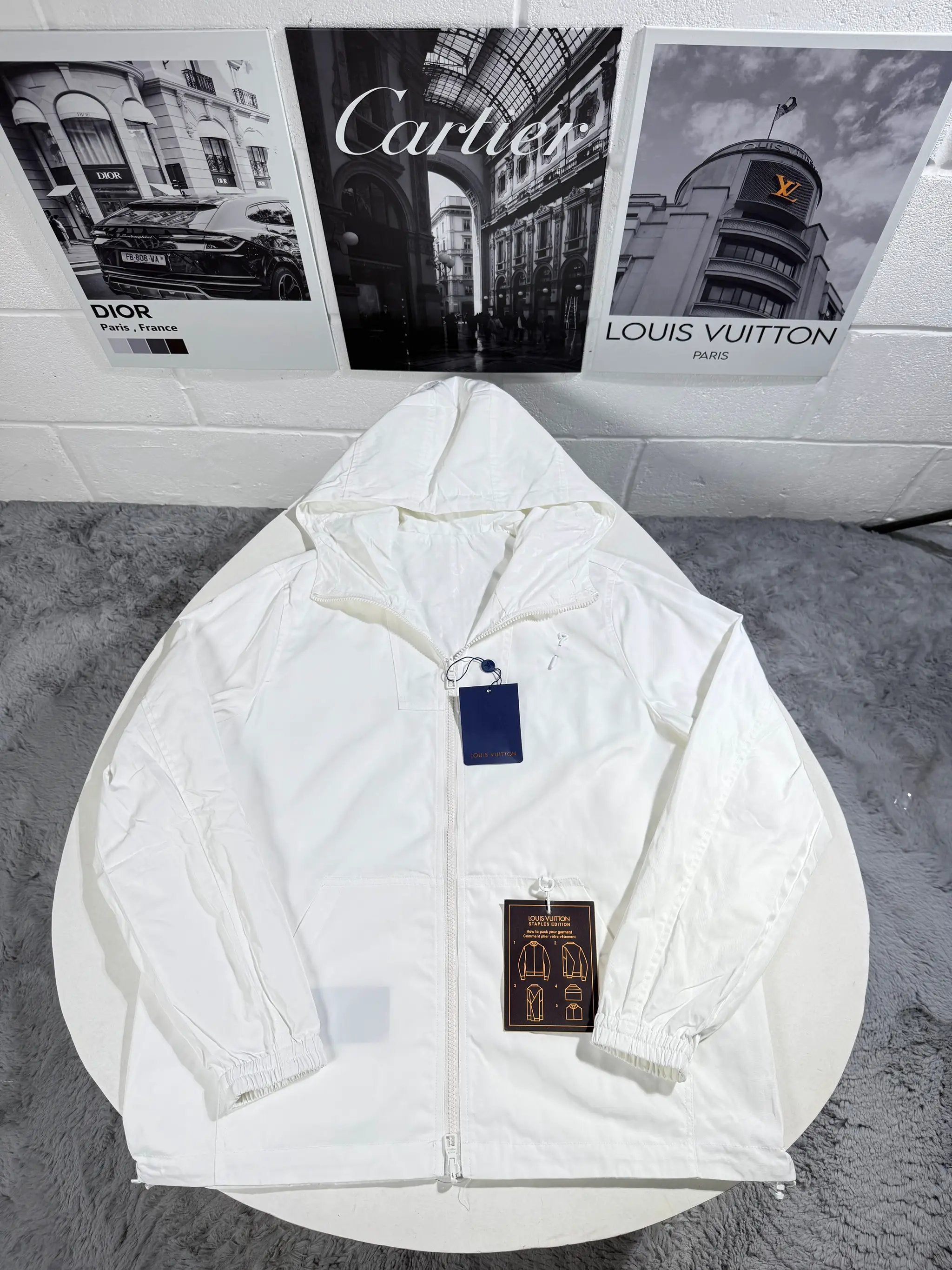 LVE REVERSIBLE WINDBREAKER 2IN ONE by Stock supplier