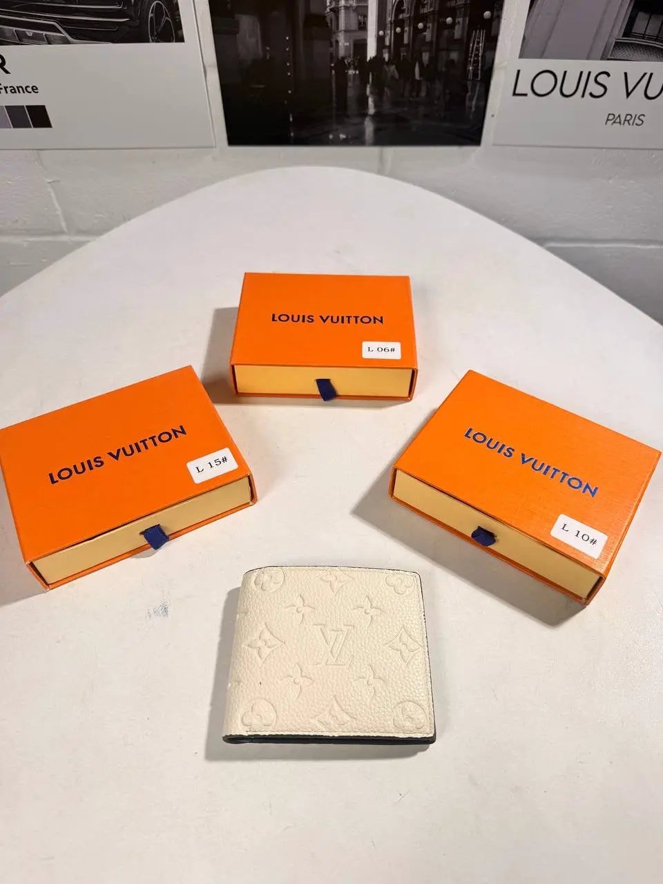 LVE WALLET MENS Stock supplier